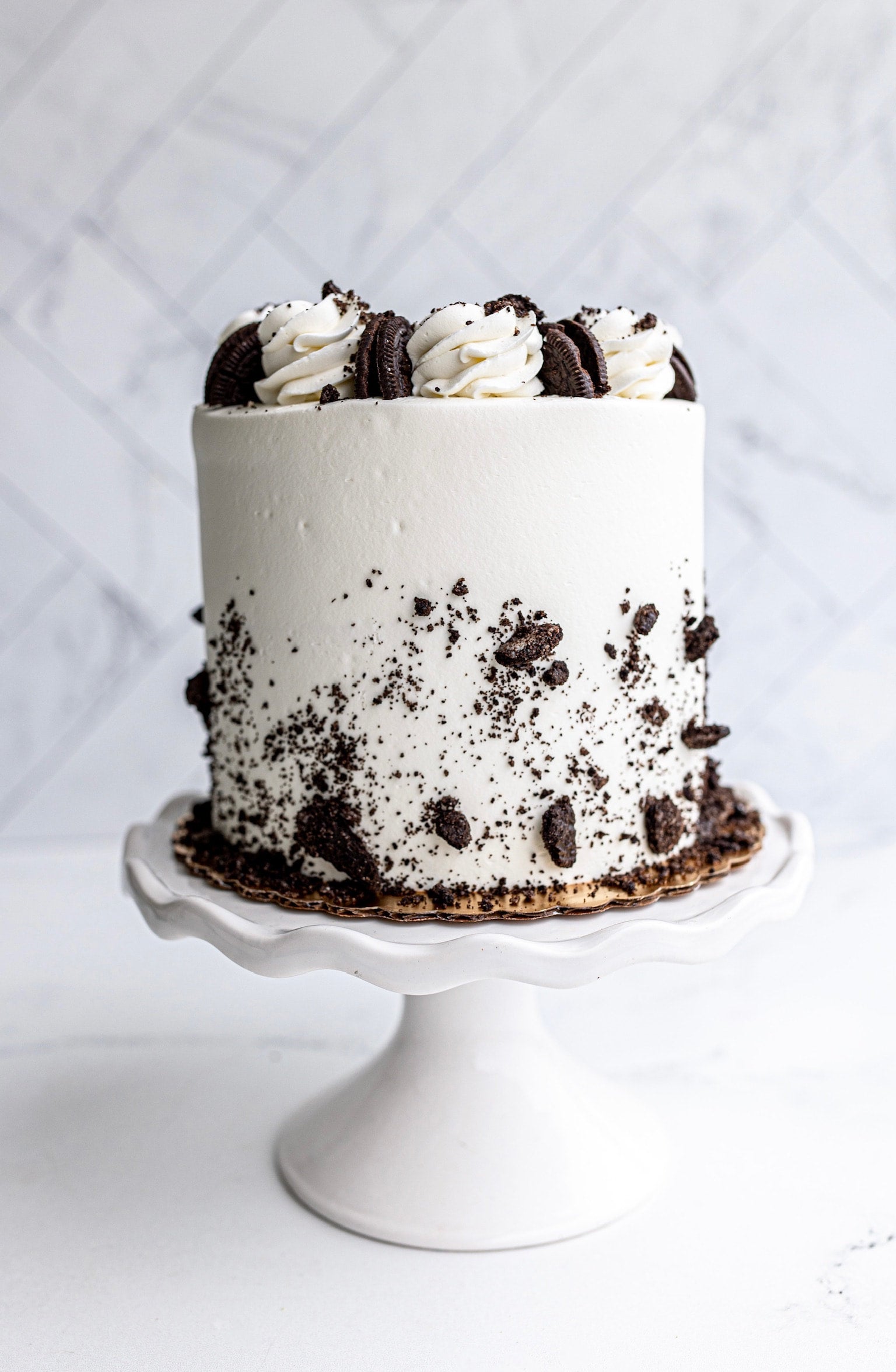 Chocolate Oreo Cake - Hapa Cupcakes & Bakery - Orange County, CA