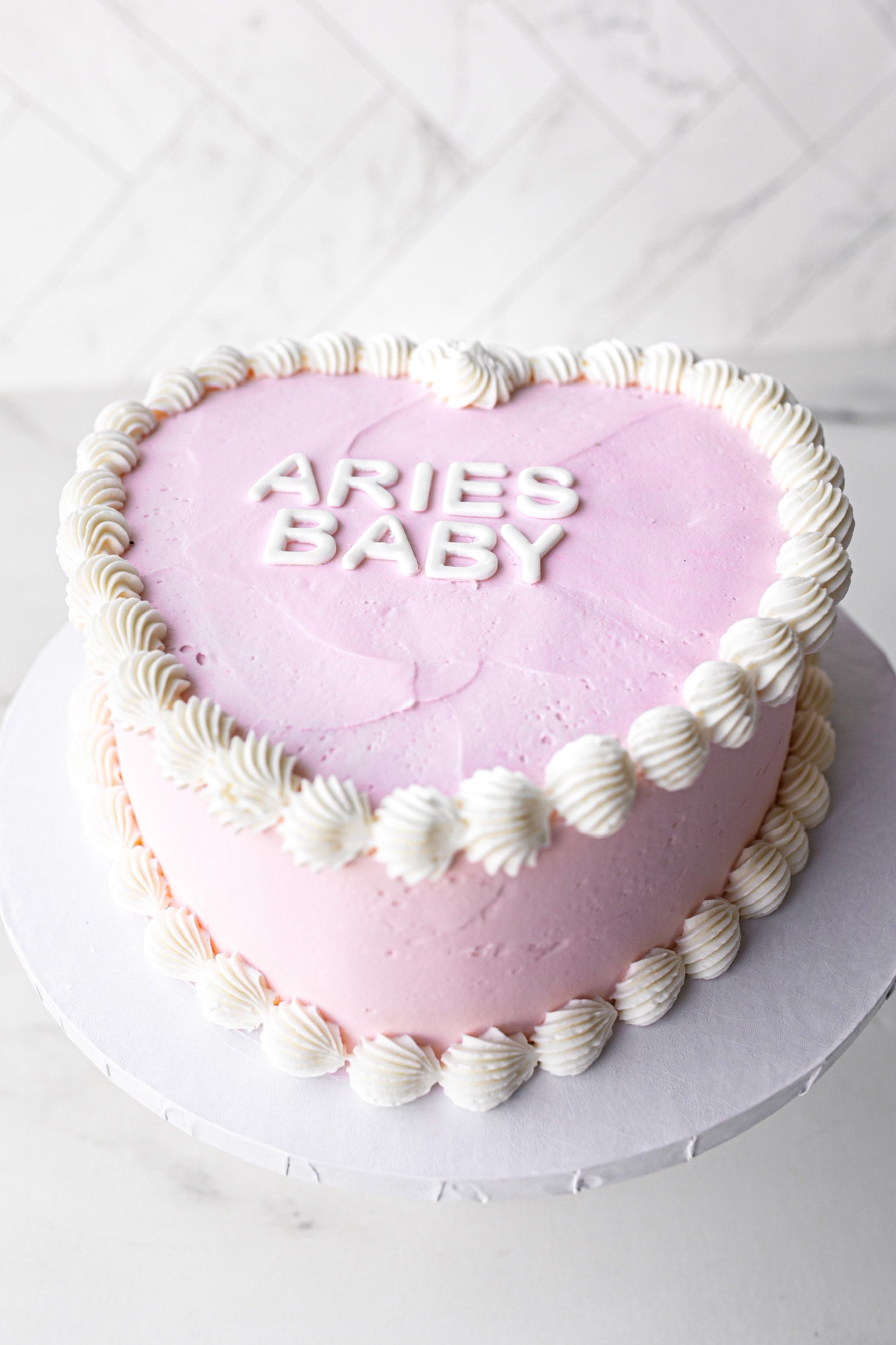 Baby Shower cake with Big Sister | Order cakes - Kukkr Cakes