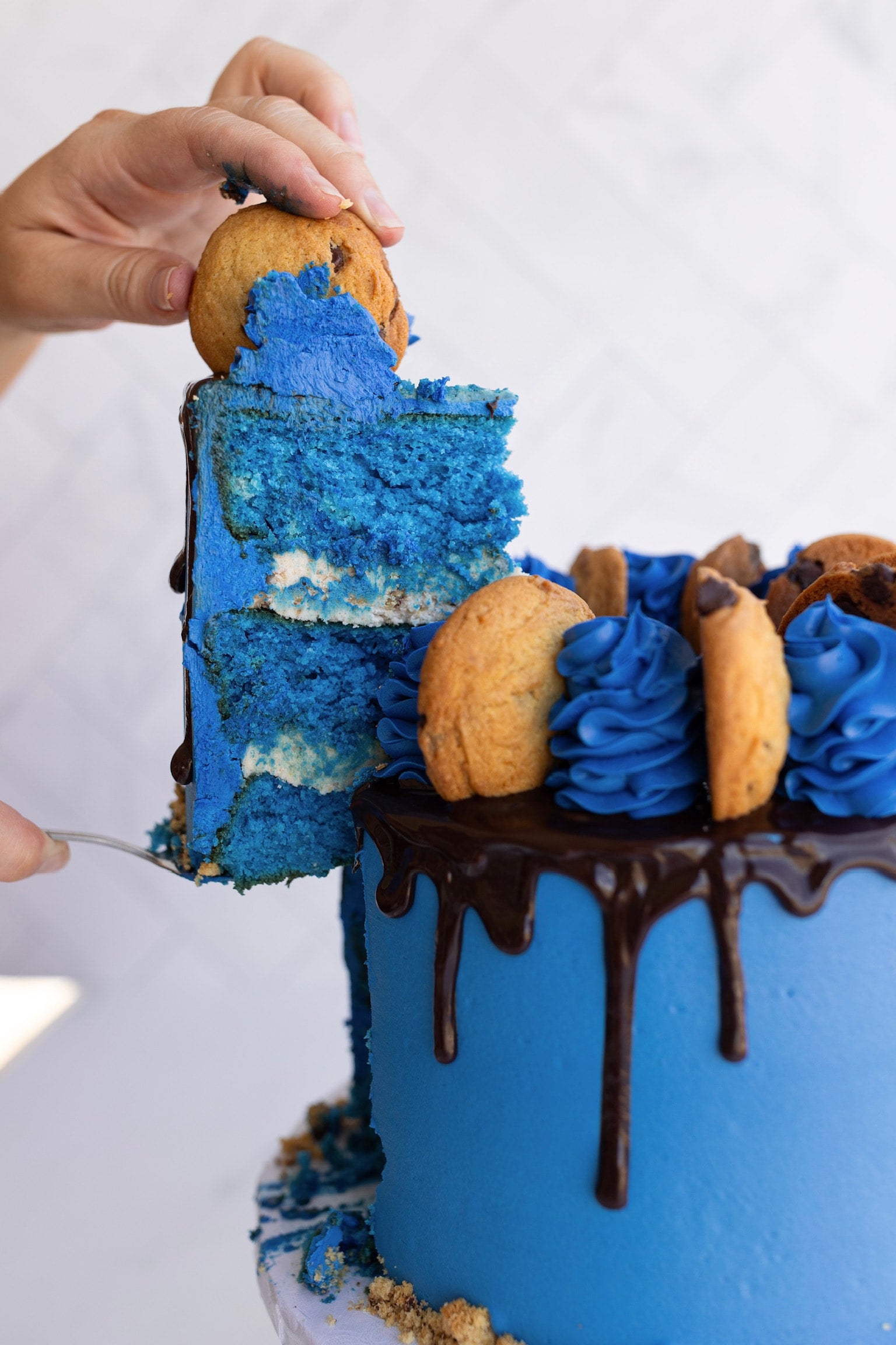 Cute Baby Cookie Monster Cake🍪 : r/Baking