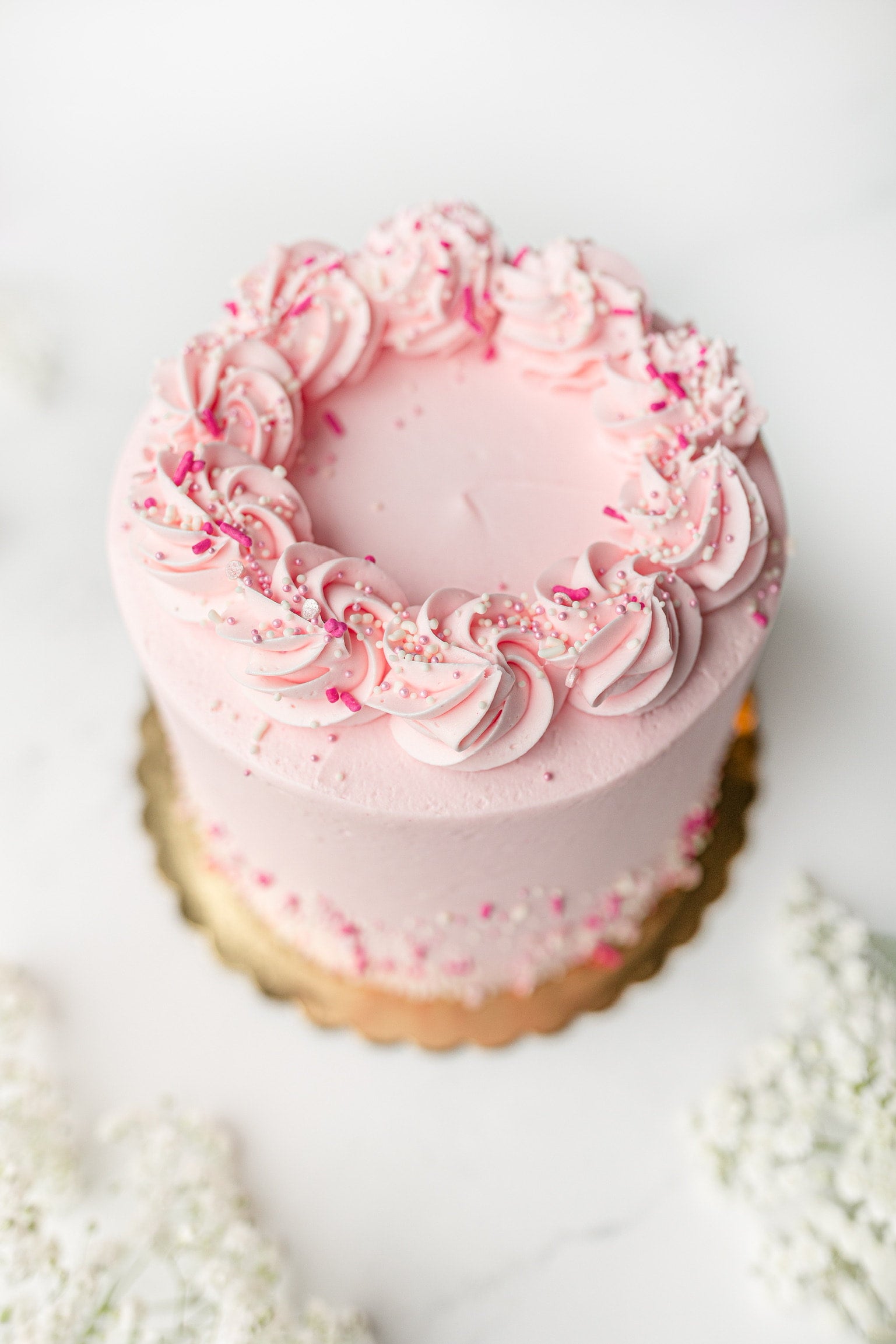 Light Cake With Sprinkles Light Cake With Sprinkles