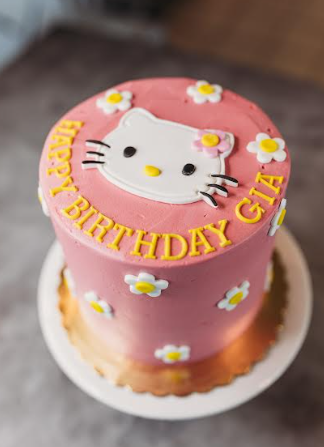 Premium Hello Kitty Photo Cake - Bloomsvilla